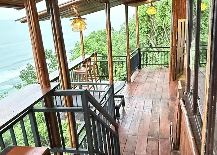 Lodge Nunggalan Octopus 2 Uluwatu